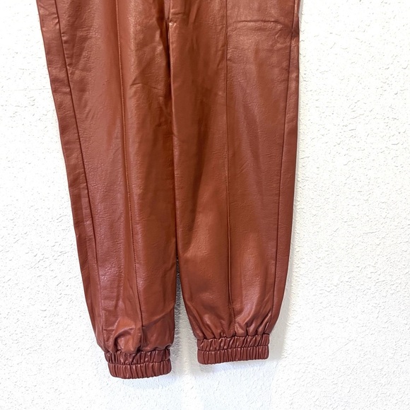 Nasty Gal faux leather Rust Joggers 2 - Picture 2 of 6